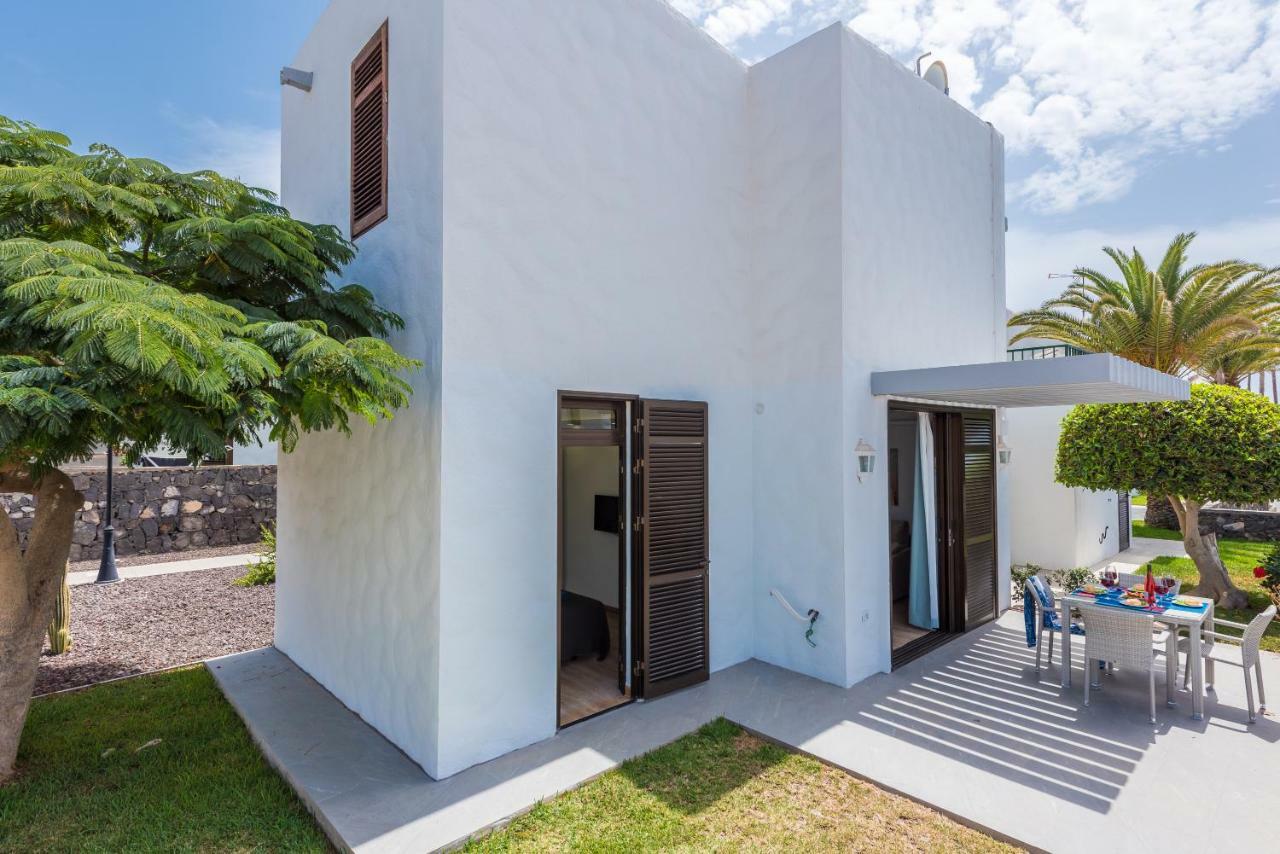 263 PRECIOUS BUNGALOW WITH TERRACE, FREE WiFi Playa de las Américas Exterior foto